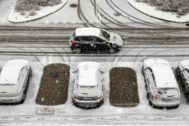 Vendas de automóveis na Europa caem em janeiro, carros a gasolina caem acentuadamente
