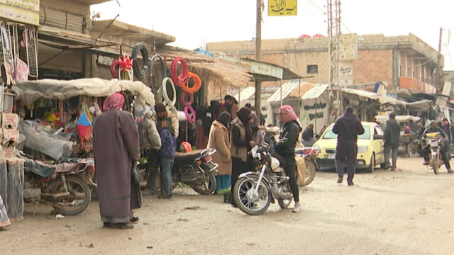 Vídeo: Esperança e medo em áreas sírias retomadas das forças SDF
