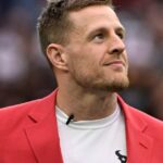 1321375178 A conversa paralela de JJ Watt com Rondale Moore ressurge após a morte do receptor aos 25 anos