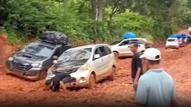 Viral: Grupo de noivas entra em rota off-road e acaba cavando o chão
