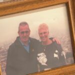 A dor é intensa para Phillip Crosland depois que sua esposa e melhor amiga de 60 anos, Maureen Crosland, morreu no acidente no desvio de Camden.