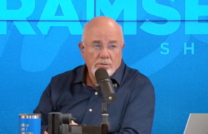 ‘Você vai chegar lá’: Dave Ramsey diz à mãe do Arkansas, 51, sem economias, que ela pode se aposentar confortavelmente. Como funciona Dave Ramsey diz a uma mãe de 51 anos do Arizona que ela ainda pode acumular riqueza para a aposentadoria