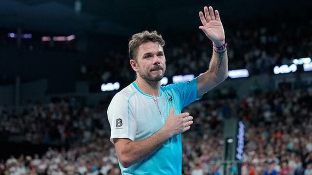 Wawrinka, 40, vence o jovem de 17 em Roterdã no início da temporada de despedida
