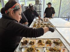 West Valley Community Services define Chefs of Compassion para 27 de março West Valley Community Services define Chefs of Compassion para 27 de março