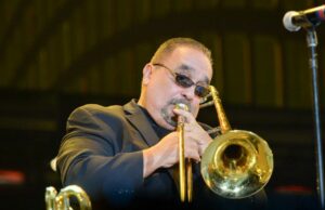 Willie Colón, lenda da música salsa, morre aos 75 anos Willie Colón, lenda da música salsa, morre aos 75 anos