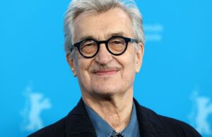 Wim Wenders fala na cerimônia de premiação do Festival de Cinema de Berlim: ‘O cinema é mais resistente ao esquecimento do que a Internet’ Wim Wenders fala na cerimônia de premiação do Festival de Cinema de Berlim: ‘O cinema é mais resistente ao esquecimento do que a Internet’