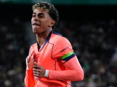 Yamal marca na vitória do Barcelona em Elche e amplia a liderança da La Liga Lamine Yamal em ação.
