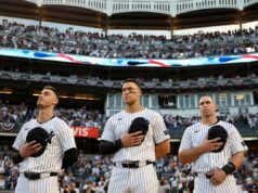 Yankees assinarão novamente o 7-time All-Star e continuarão a aposta fora da temporada: relatório Yankees assinarão novamente o 7-time All-Star e continuarão a aposta fora da temporada: relatório