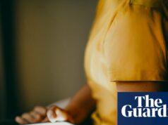 ‘Às 2 da manhã, parece que há alguém lá’: por que os nigerianos estão escolhendo chatbots para lhes dar conselhos e terapia ‘Às 2 da manhã, parece que há alguém lá’: por que os nigerianos estão escolhendo chatbots para lhes dar conselhos e terapia