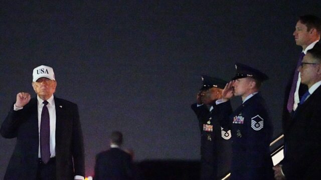 ‘É uma guerra’: Democratas dos EUA exigem votação imediata do Michael Koziol