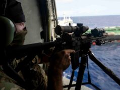 ‘Ele correu e nós o seguimos’: forças dos EUA perseguem petroleiro perto das ilhas australianas Michael Koziol