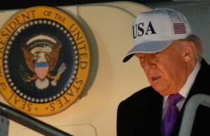 ‘Não sei se são reais’: Trump diz às agências para divulgarem arquivos sobre alienígenas e OVNIs O presidente dos EUA, Donald Trump, disse aos repórteres a bordo do Air Force One: “Não sei se são reais ou não”.