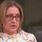 A primeira-ministra vitoriana, Jacinta Allan, revela tudo em conferência de imprensa em 19 de fevereiro de 2026.