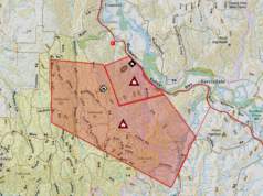 ‘Tarde demais para partir’: incêndio florestal irrompe em condições quentes e ventosas no norte de Victoria ‘Tarde demais para partir’: incêndio florestal irrompe em condições quentes e ventosas no norte de Victoria