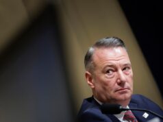 ‘Você acha que vai para o inferno?’: Chefe do ICE enfrenta perguntas difíceis ‘Você acha que vai para o inferno?’: Chefe do ICE enfrenta perguntas difíceis