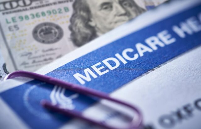 10 coisas surpreendentes não cobertas pelo Medicare e maneiras de pagar por elas
