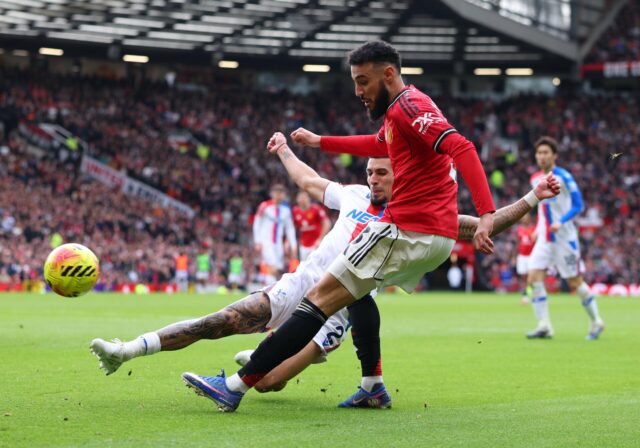 100% de duelos aéreos vencidos: estrela do Man Utd se apresenta para provar seu valor contra o Crystal Palace
