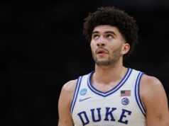 Código promocional theScore Bet NEWSWEEK: Ganhe $ 1.000 de bônus para UConn-Duke, NBA, MLB Google Preferred Source Banner