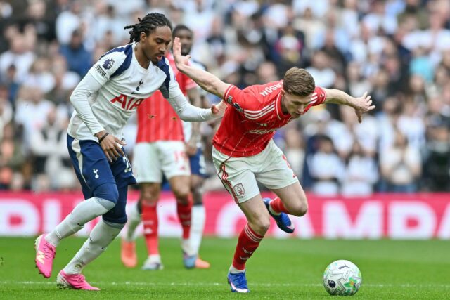 20 duelos e 3 passes importantes, Elliot Anderson acabou de 20 duelos e 3 passes importantes, Elliot Anderson acabou de provar contra o Spurs porque ele deve ser a principal prioridade do Man United