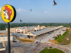 38 Buc-ee recebe uma classificação ‘F’ do Better Business Bureau. Aqui está o porquê 38 Buc-ee recebe uma classificação 'F' do Better Business Bureau. Aqui está o porquê