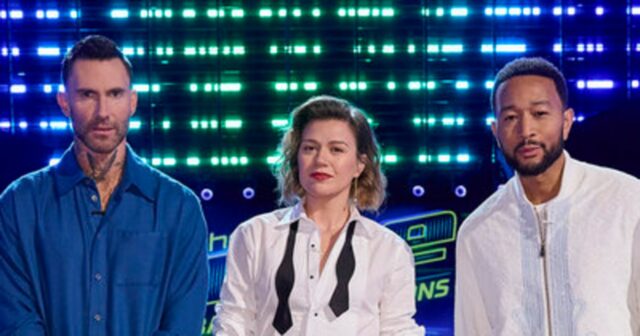 O conselheiro de batalha Muni Long se junta a John Legend