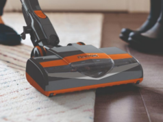 A Amazon acabou de ganhar US $ 100 no aspirador Shark Rocket Ultra-Light Aspirador sem saco com fio ultraleve Shark Rocket (HV301)