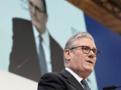 A Grã-Bretanha pergunta aos pais: as redes sociais deveriam ser proibidas para menores de 16 anos? Yahoo news home