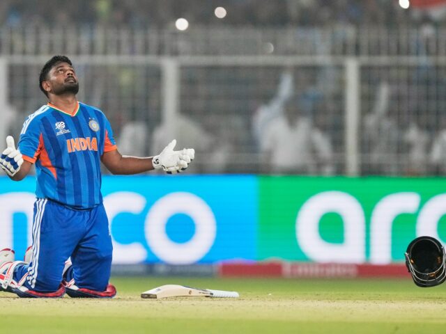 A Índia venceu as Índias Ocidentais por cinco postigos para entrar nas semifinais da Copa do Mundo T20
