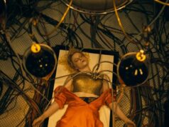 ‘A Noiva!’ Crítica: Jessie Buckley e Christian Bale são monstros magnéticos na pesada viagem de terror punk de Maggie Gyllenhaal 'A Noiva!' Crítica: Jessie Buckley e Christian Bale são monstros magnéticos na pesada viagem de terror punk de Maggie Gyllenhaal