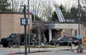 A Sinagoga de Michigan teve treinamento de atirador ativo apenas algumas semanas atrás A Sinagoga de Michigan teve treinamento de atirador ativo apenas algumas semanas atrás