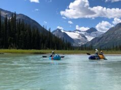 A ameaça de espécies invasoras estimula a proibição de remar em alguns cursos de água em Jasper e outros parques nacionais Um mapa criado pela Parks Canada que descreve onde as embarcações e as aves pernaltas são bem-vindas.