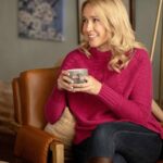 A atriz de 'Scream 7', Anna Camp, pede desculpas por compartilhar uma postagem que respondeu aos boicotes por causa da demissão de Melissa Barrera: 'I Meant No Harm'