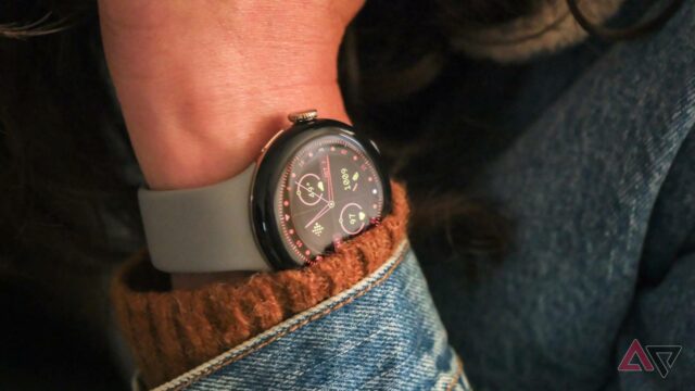 A atualização do Spotify Wear OS traz uma nova aparência e controles de gestos
