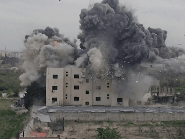 A campanha militar de Israel no Líbano atinge nova fase devastadora
