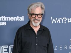 A certidão de óbito de Robert Carradine revela novos detalhes após o trágico suicídio Elenco de Lizzie McGuire reage à morte de Robert Carradine aos 71 anos