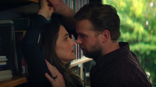 A comédia sexual fumegante do Netflix, 'Vladimir', tem química entre Rachel Weisz e Leo Woodall, mas nunca atinge o clímax: crítica de TV
