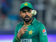 A confusão prevalece sobre a exclusão de Babar Azam da viagem a Bangladesh A confusão prevalece sobre a exclusão de Babar Azam da viagem a Bangladesh