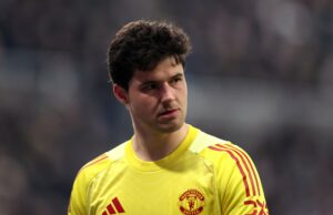 A defesa de Antonin Kinsky, duas lendas do Man Utd, valida a excelente ascensão de Senne Lammens em Old Trafford – opinião A defesa de Antonin Kinsky, duas lendas do Man Utd, valida a excelente ascensão de Senne Lammens em Old Trafford - opinião