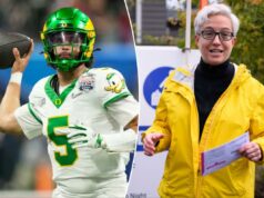 A estrela QB Dante Moore faz lobby com o governador do Oregon para apoiar os serviços de saúde mental e revela suas próprias lutas O quarterback do Oregon, Dante Moore (5), passa contra o Indiana durante o Peach Bowl.