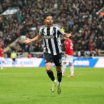 A estrela do Newcastle já ganhou o prêmio juvenil do Man Utd, agora ele infligiu a primeira derrota de Michael Carrick