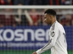 A estrela do Real Madrid, Mbappe, em Paris para tratamento de lesão no joelho A estrela do Real Madrid, Mbappe, em Paris para tratamento de lesão no joelho