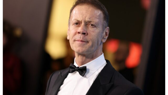 A estrela pornô Rocco Siffredi processa Mediaset e atrizes que alegaram que ele se envolveu em práticas sexuais não consensuais

