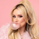 A ex-colega de brincadeira Holly Madison recusou vaga em um grande reality show por um motivo hilário