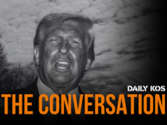 A guerra de Trump finalmente perfura sua armadura O presidente dos EUA, Donald Trump, e o agressor sexual Jeffrey Epstein são retratados como Jack e Rose em