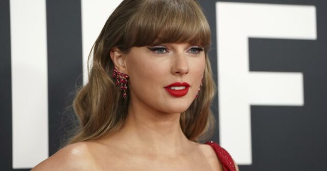 A indústria musical faturou um recorde de US$ 11,5 bilhões A indústria musical faturou um recorde de US$ 11,5 bilhões nos EUA no ano passado, ajudada pelo vinil e pela Taylor Swift