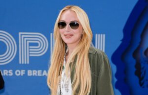 A jaqueta Barn de Lindsay Lohan está dando a Hallie Parker da melhor maneira jaqueta de bebê
