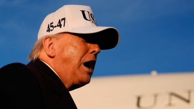 A maioria dos americanos não acredita que a administração Trump Yahoo news home