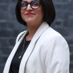 A ministra do Interior, Shabana Mahmood, poderia entregar sua notificação após a exigência de Angela Rayner para que o governo eliminasse regras de imigração mais rígidas