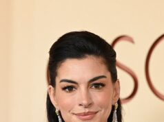 A ‘nova cara de Hollywood’: especialista revela por que estrelas como Nicole Kidman e Gwyneth Paltrow de repente parecem iguais Cirurgiões cosméticos e esteticistas disseram que o 98º Oscar marcou o fim dos antigos padrões de beleza de primeira linha depois que Anne Hathaway (foto), Nicole Kidman e Gwyneth Paltrow estrearam o 'novo rosto de Hollywood'