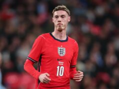 A primeira ação de Cole Palmer na Inglaterra contra o Uruguai mostra por que ele nunca poderá substituir Bruno Fernandes A primeira ação de Cole Palmer na Inglaterra contra o Uruguai mostra por que ele nunca poderá substituir Bruno Fernandes